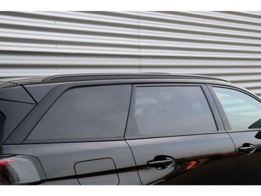 Peugeot 5008 1.2 HYBRID 136PK GT PACK AUTOMAAT / NAVI / CLIMA / PDC / 19" LMV / CAMERA / KEYLESS / PANO. DAK /... ActivLease financial lease