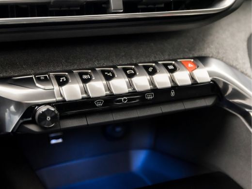 Peugeot 5008 1.2 PureTech GT-Line 7 Persoons (PANORAMADAK, APPLE CARPLAY, GROOT NAVI, LEDER, 360 CAMERA, KEYLE... ActivLease financial lease