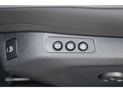 Peugeot 508 SW 1.6 HYBRID 225PK GT PACK AUTOMAAT / NAVI / LEDER / CLIMA / PDC / 19" LMV / CAMERA / KEYLESS / ... ActivLease financial lease