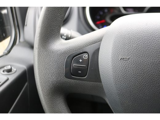 Renault Trafic 2.0 dCi 145pk L2 H1 Automaat 2x Schuifdeur ActivLease financial lease