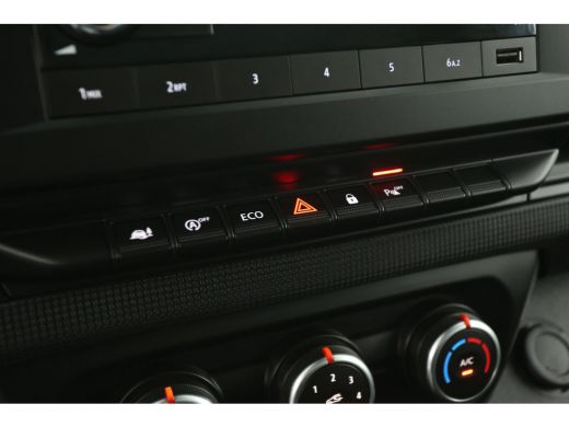 Renault Trafic 2.0 dCi T29 L2H1 | Euro6 | DC | 6-Zits | Airco | Cruise | Parkeersens. ActivLease financial lease