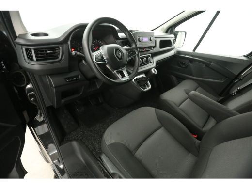 Renault Trafic 2.0 dCi T29 L2H1 | Euro6 | DC | 6-Zits | Airco | Cruise | Parkeersens. ActivLease financial lease