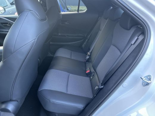 Toyota C-HR 1.8 Hybrid 140 Executive ActivLease financial lease