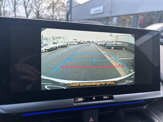 Toyota C-HR 1.8 Hybrid 140 Executive ActivLease financial lease