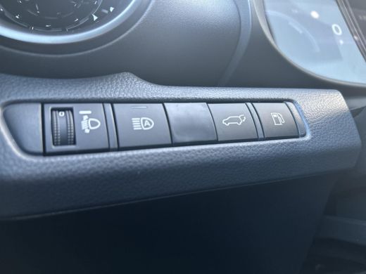 Toyota C-HR 1.8 Hybrid 140 Executive ActivLease financial lease