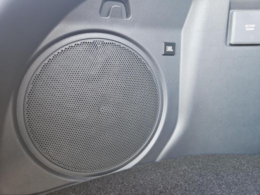 Toyota C-HR 2.0 Plug-in Hybrid 220 Black Edition ActivLease financial lease