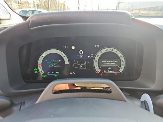 Toyota C-HR 2.0 Plug-in Hybrid 220 Black Edition ActivLease financial lease