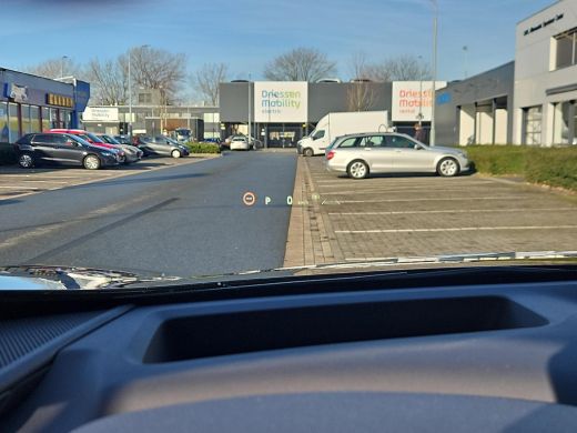 Toyota C-HR 2.0 Plug-in Hybrid 220 Black Edition ActivLease financial lease