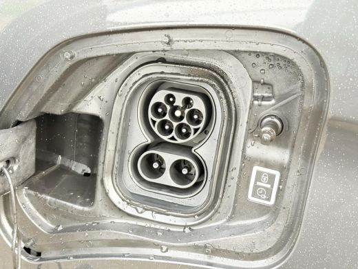 Toyota ProAce Navigator Extra Range Long L2 75 kWh **NIEUWE BUS/ NAVIGATIE/ DIRECT LEVERBAAR/ 3 ZITPLAATSEN** ActivLease financial lease