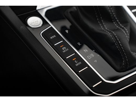 Volkswagen Arteon 1.4 TSI eHybrid 218pk R-Line | Panoramadak | 360 Camera | Dodehoeksensor | Stoelen Elektrisch met... ActivLease financial lease