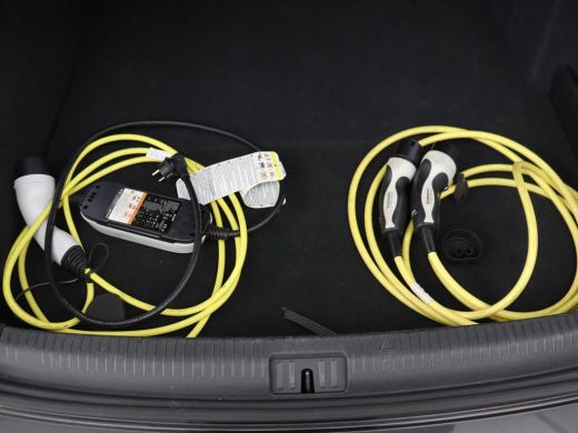 Volkswagen Arteon 1.4 TSI eHybrid R-Line Business | Panoramadak | Trekhaak wegklapbaar | Camera | Stoel & Stuurverw... ActivLease financial lease