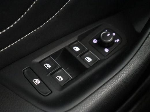 Volkswagen Arteon 1.4 TSI eHybrid R-Line Business | Panoramadak | Trekhaak wegklapbaar | Camera | Stoel & Stuurverw... ActivLease financial lease