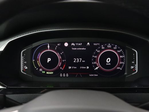 Volkswagen Arteon 1.4 TSI eHybrid R-Line Business | Panoramadak | Trekhaak wegklapbaar | Camera | Stoel & Stuurverw... ActivLease financial lease