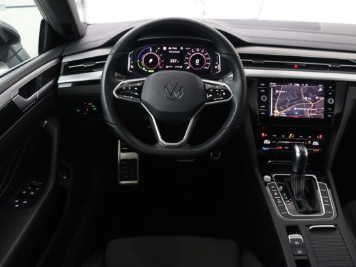 Volkswagen Arteon 1.4 TSI eHybrid R-Line Business | Panoramadak | Trekhaak wegklapbaar | Camera | Stoel & Stuurverw... ActivLease financial lease