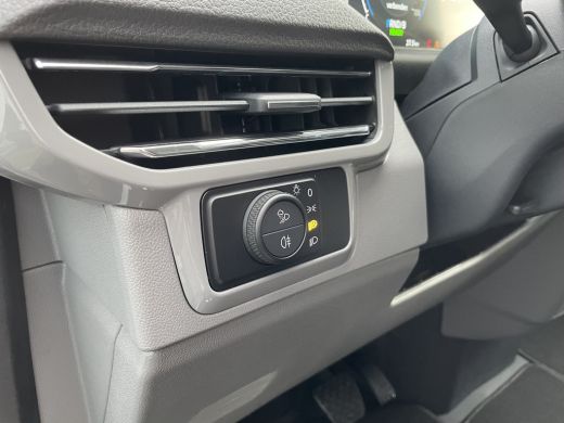 Volkswagen e-Transporter L2 Style 218PK | Trekhaak | App Connect | 3 Zits | Assistentie Pakket Premium ActivLease financial lease