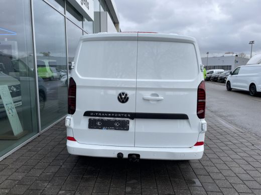 Volkswagen e-Transporter L2 Style 218PK | Trekhaak | App Connect | 3 Zits | Assistentie Pakket Premium ActivLease financial lease
