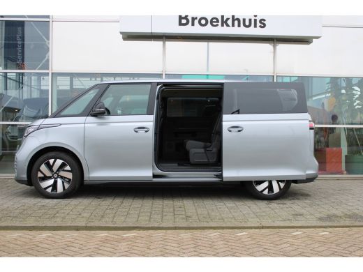 Volkswagen ID. Buzz Pro Bulli | 7-Zits Pakket | Design Pakket Plus | Open & Close Pakket | Trekhaak ActivLease financial lease