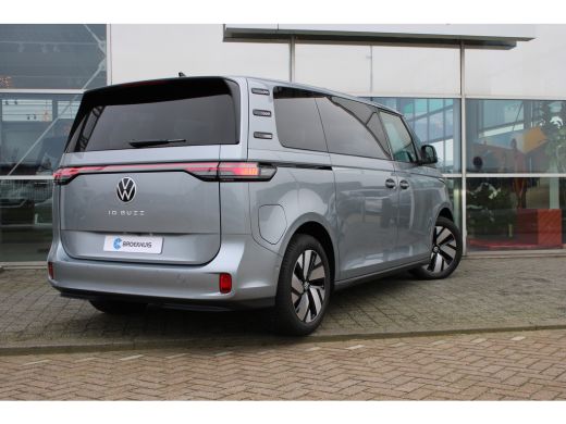 Volkswagen ID. Buzz Pro Bulli | 7-Zits Pakket | Design Pakket Plus | Open & Close Pakket | Trekhaak ActivLease financial lease