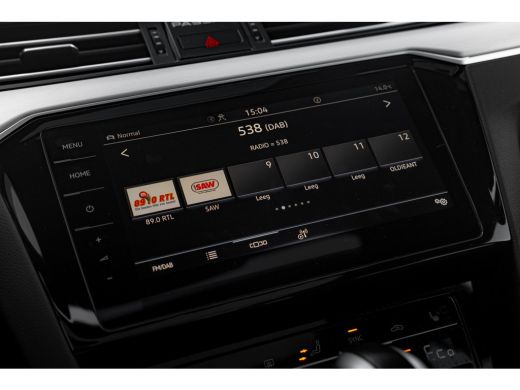 Volkswagen Passat 1.4 TSI PHEV 218pk GTE Business | Panoramadak | Trekhaak | Achteruitrijcamera | Keyless | Massage... ActivLease financial lease