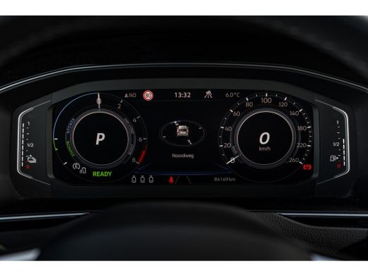 Volkswagen Passat Variant 1.4 TSI PHEV 218pk GTE Business | Panoramadak | Trekhaak | 360 Camera | Dodehoeksensor | ... ActivLease financial lease