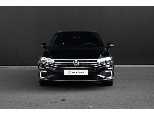 Volkswagen Passat Variant 1.4 TSI PHEV 218pk GTE Business | Panoramadak | Trekhaak | 360 Camera | Dodehoeksensor | ... ActivLease financial lease