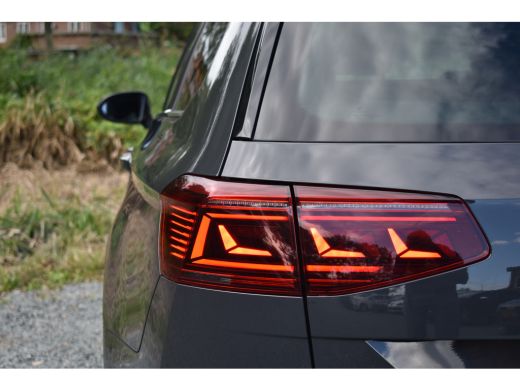Volkswagen Passat Variant 218PK DSG HYBRID GTE BUSINESS LEDER/CAMERA/TREKHAAK/IQ-LIGHT ActivLease financial lease