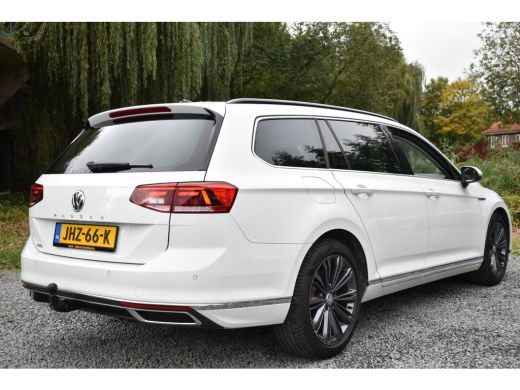 Volkswagen Passat Variant 218PK DSG HYBRID GTE BUSINESS TREKHAAK/NAVI/CAMERA ActivLease financial lease