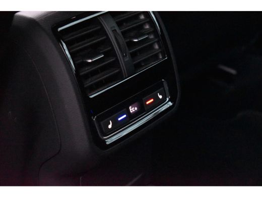 Volkswagen Passat Variant GTE 218PK DSG HYBRID GTE BUSINESS LEDER/CAMERA/IQ-LIGHT ActivLease financial lease