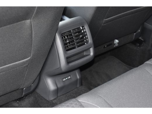 Volkswagen T-Roc Life First Edition | CAMERA | VIRTUAL COCKPIT | APP. CONNECT | ADAPT. CRUISE | 17 INCH | LED | CL... ActivLease financial lease