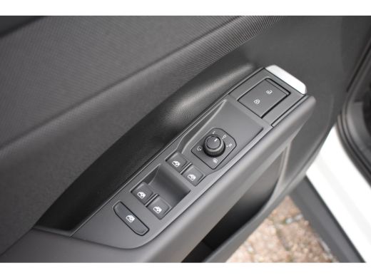 Volkswagen T-Roc Life First Edition | CAMERA | VIRTUAL COCKPIT | APP. CONNECT | ADAPT. CRUISE | 17 INCH | LED | CL... ActivLease financial lease