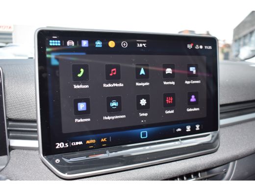 Volkswagen T-Roc Life First Edition | CAMERA | VIRTUAL COCKPIT | APP. CONNECT | ADAPT. CRUISE | 17 INCH | LED | CL... ActivLease financial lease