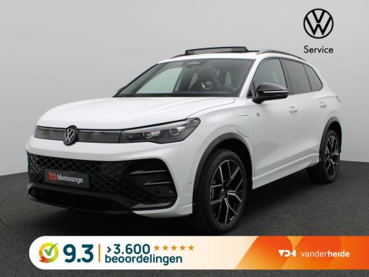 Volkswagen Tiguan 1.5 eHybrid R-Line Edition 272PK DSG Black Style, Trekhaak, Pano-Schuifdak, Achterruitrijcamera, ...