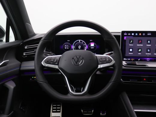 Volkswagen Tiguan 1.5 eHybrid R-Line Edition 272PK DSG Black Style, Trekhaak, Pano-Schuifdak, Achterruitrijcamera, ... ActivLease financial lease