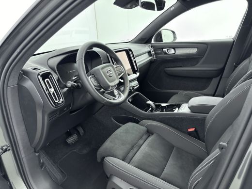 Volvo  EX40 Extended Range Plus 82 kWh | PDC V+A en Camera | Stoel + Stuurverwarming | Apple Carplay/Android ... ActivLease financial lease