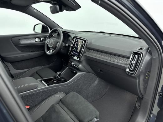 Volvo  EX40 Extended Range Plus Black Ed. 82 kWh | Panoramadak | Stoel + Stuurverwarming | Elektrische achter... ActivLease financial lease