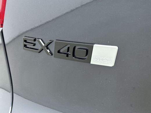 Volvo  EX40 Extended Range Plus Black Ed. 82 kWh | Panoramadak | Stoel + Stuurverwarming | Elektrische achter... ActivLease financial lease