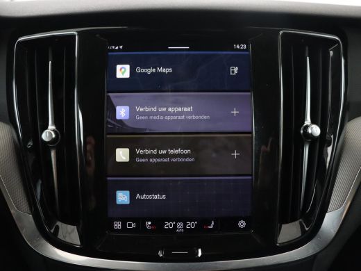 Volvo  V60 2.0 T6 Plug-in hybrid AWD | Panoramadak | Trekhaak | Camera | Harman/Kardon | Leder | Stoel & Stu... ActivLease financial lease