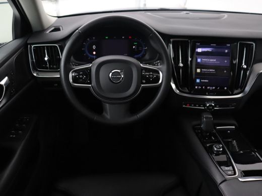 Volvo  V60 2.0 T6 Plug-in hybrid AWD | Panoramadak | Trekhaak | Camera | Harman/Kardon | Leder | Stoel & Stu... ActivLease financial lease