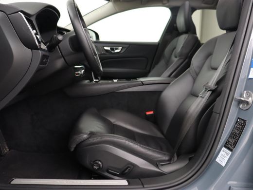 Volvo  V60 2.0 T6 Plug-in hybrid AWD | Panoramadak | Trekhaak | Camera | Harman/Kardon | Leder | Stoel & Stu... ActivLease financial lease