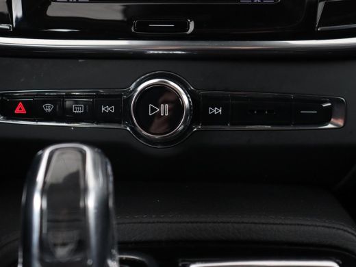 Volvo  V90 2.0 T6 AWD Inscription Plug In | Panoramadak | Leder | Stoel & stuurverwarming | Trekhaak | Camer... ActivLease financial lease