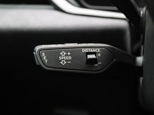 Audi A6 Avant 2.0 e-hybrid quattro S edition Competition 367PK Tech Pro, trekhaak, elek. stoelen, head-up... ActivLease financial lease