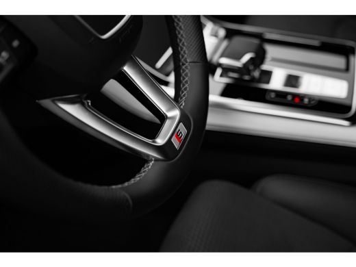 Audi Q7 60 TFSI e quattro Pro Line S Competition 490PK | 360 Camera | Trekhaak | Matrix LED koplampen ActivLease financial lease