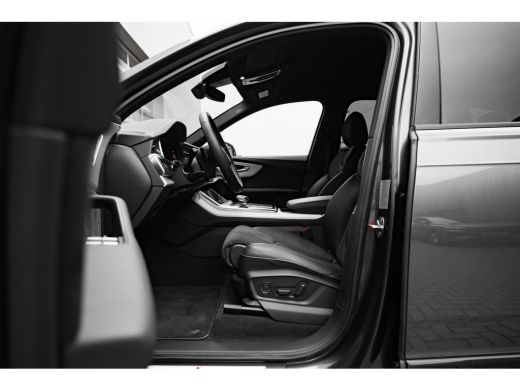 Audi Q7 60 TFSI e quattro Pro Line S Competition 490PK | 360 Camera | Trekhaak | Matrix LED koplampen ActivLease financial lease