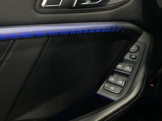 BMW 1 Serie 118i High Executive Edition | M-sport Plus | M-stoelen | Head-up | Leer | DAB | LED | Elek. klep ... ActivLease financial lease