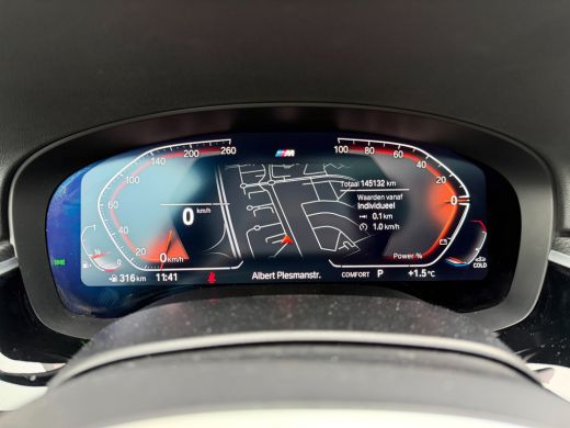 BMW 5 Serie Touring 520i Business Edition Plus M Sport-Pano-19"-Head up-Trekhaak-Leer ActivLease financial lease