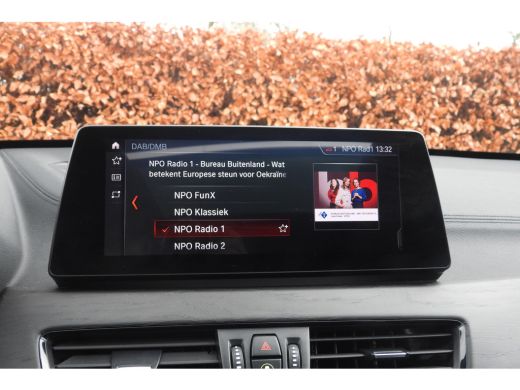 BMW X1 sDrive20i High Executive Sport Line Automaat / Panoramadak / Sportstoelen / Achteruitrijcamera / ... ActivLease financial lease