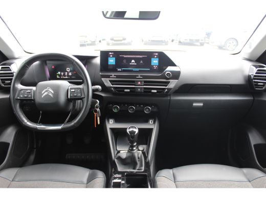Citroën C4 1.2 PURETECH 130PK FEEL EDITION / NAVI / CLIMA / FULL-LED / PDC / 18" LMV / HUD / CAMERA / KEYLES... ActivLease financial lease