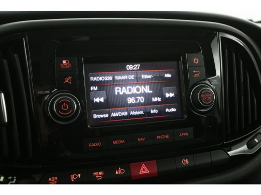 Fiat Dobl&ograve; 1.6 MJ ECO JET | Euro6 | 105PK | 3-Zits | Airco | Cruise | Trekh. | Navigatie ActivLease financial lease