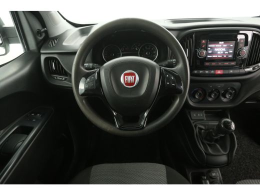 Fiat Dobl&ograve; 1.6 MJ ECO JET | Euro6 | 105PK | 3-Zits | Airco | Cruise | Trekh. | Navigatie ActivLease financial lease