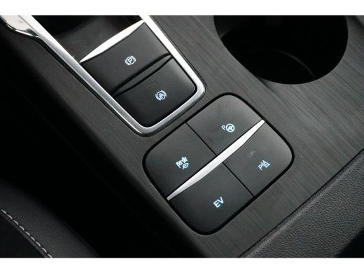 Ford Kuga Plug-In Hybrid Titanium X | Winter Pakket | Driver Assistance Pack | Half Leder | Achteruitrijcam... ActivLease financial lease